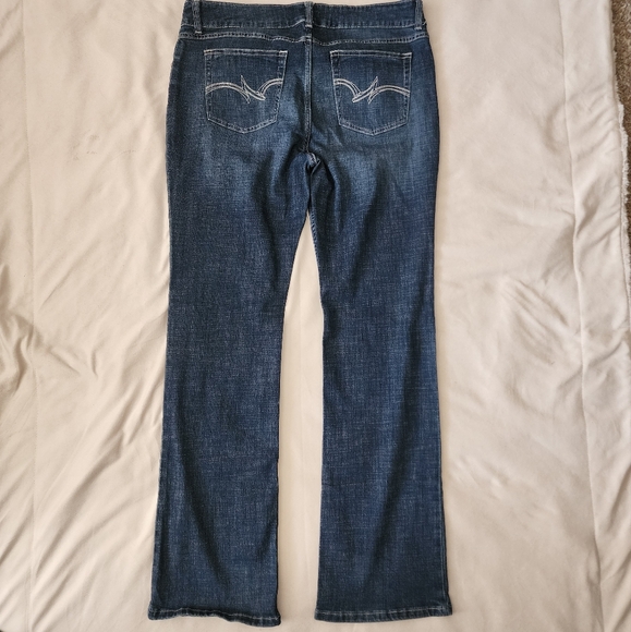Wrangler Bootcut Jeans Size 15 Long - Picture 5 of 7